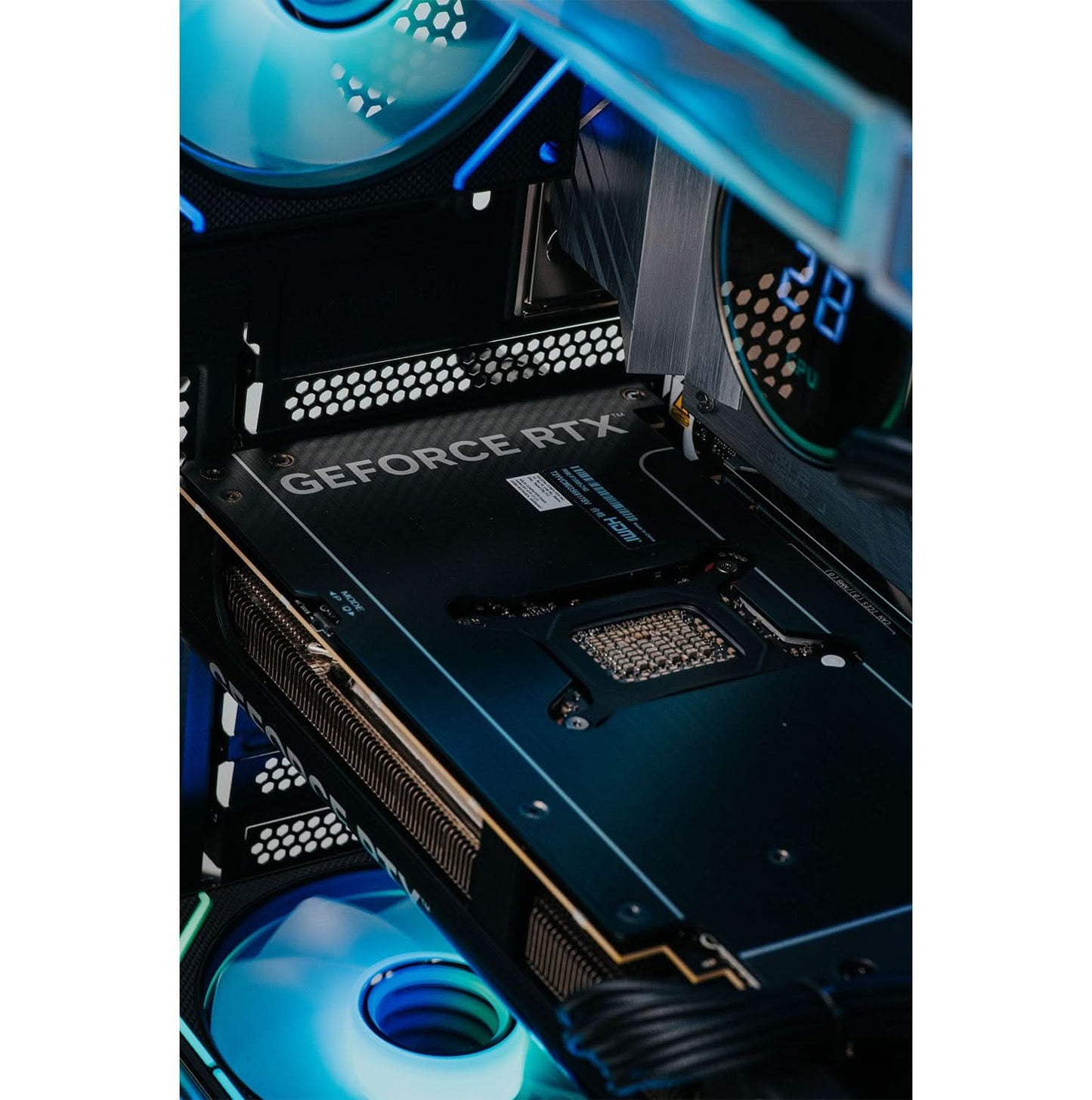Spectra ARGB - AMD Ryzen 7 9800X3D 32GB DDR5 ASUS TUF GeForce RTX 5090 32GB NZ-SE404